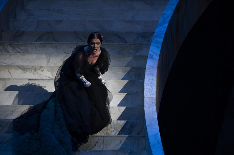 La traviata regia di Sofia Coppola 2026_Ermonela Jaho(Violetta)_ph Fabrizio Sansoni-Teatro dell’Opera di Roma_4200